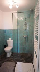 Villas Villa avec Rooftop, Jacuzzi & vue mer by Palmazur : photos des chambres