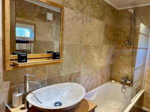 Maisons de vacances Maison Belle Vue & Jardin- Tout a proximite a Pied : photos des chambres