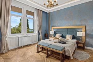 Villa Muenz Luxurious Residence