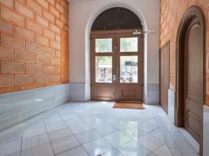 Aspasios Arc de Triomf Apartments