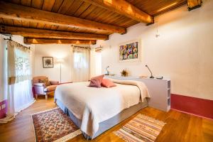 Castello Di Postignano Relais