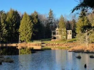 Norwegian Woods - Private Waterfront,66 Acres! - Gouverneur