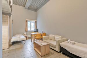 Family Apartment semi duplex room in Budget Flats Leuven
