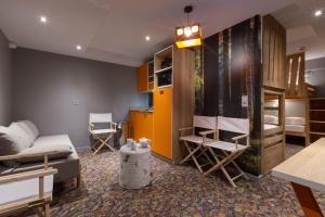 Hotel Base Camp Lodge - Bourg Saint Maurice