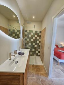 Villas Villa prestige avec piscine - dans les hauteurs de Bastia : photos des chambres