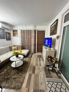 Луксозен Апартамент Анастасия-Сарафово на 150м от морето - Lŭka