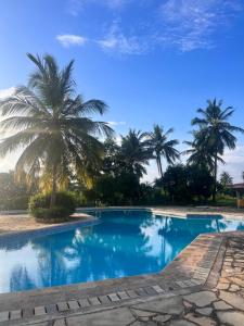 Zuri Beachfront Studio