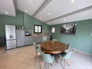 Maisons de vacances Le gite du pre en Avignon : photos des chambres
