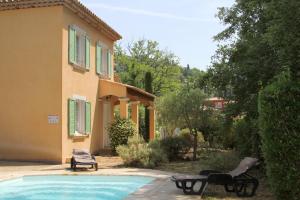 Maisons de vacances Callian - Tres belles Villas, 3 chambres et piscine privee : photos des chambres