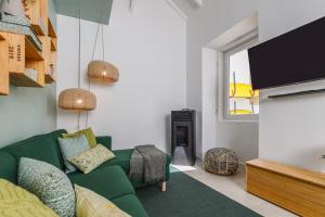 Avenca da Praia - Tiny House 4 Beach & Surf Lisbon Getaway