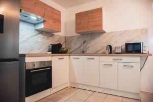 Maisons de vacances Maison 6 personnes, Piscine privee, jardin : photos des chambres