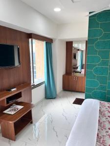 hotel lemon gandhinagar