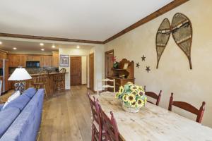 Gorgeous 2 Bd With Lift View In Beaver Creek Condo