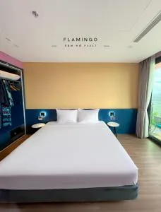 Fla mingo Hải Tiến - Mỹ Ðuc