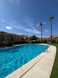 Golf Castellón, a apenas 5 minutos de Golf Costa Azahar, Wifi Gratuito y piscina - Grao de Castellón