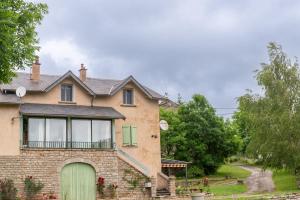 Meuble de tourisme du haut 5 personnes a serigas