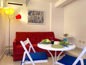 Appartements Apartment in Theoule sur mer village : photos des chambres