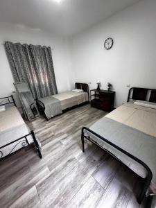 Apartamento céntrico con patio privado y terraza ideal para grupos