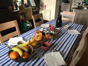 B&B / Chambres d'hotes La maison de Laujol : photos des chambres