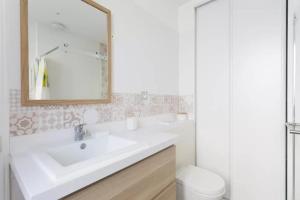 Beautiful Large Flat, 15min from Paris center