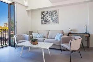 Live Like a Local in This Contemporary Duplex - 塞维利亚