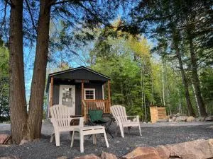 HARRISVILLE Love Shack - West Carthage