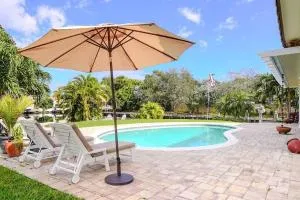 Island Breezes - Cypress Isles Estates
