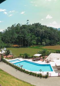 Village Du Lac Hotel