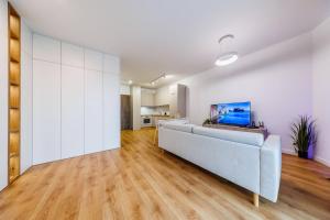 Premium Suite- City Center, Capital Towers, Free Parking by StayNest