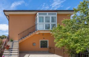 Beautiful Apartment In Novi Vinodolski