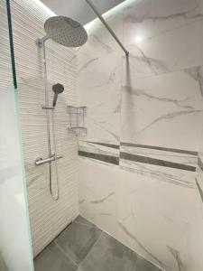 Elegance Estate - free parking