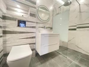 Elegance Estate - free parking