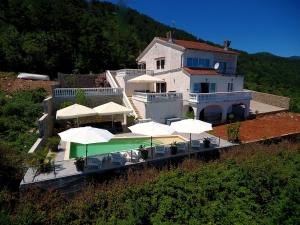 Villa Riviera 