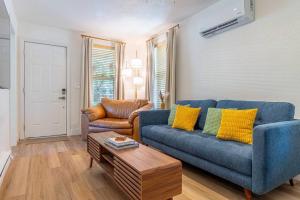 Charming 2BR in Reno with Cozy Patio Pets Welcome