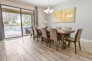 1411 Rolling Fairway Dr.