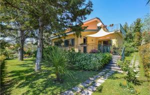 Amazing Apartment In Trecastagni With Wifi