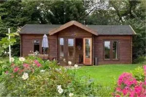 The 'SHED' Log Cabin, Bishop Sutton - Chew Magna