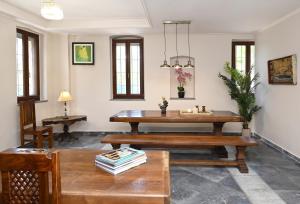 Petrino Villa Ianthe