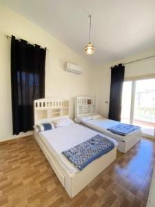 قريه بيرلا مارينا الساحل الشمالي