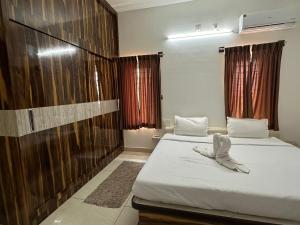 SS LUXURY Comforts-Two bedroom