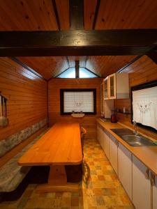 Apartma ob Kolpi Križan 