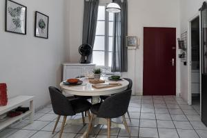 Appartements Le Temps d'Eugene Centre historique : photos des chambres