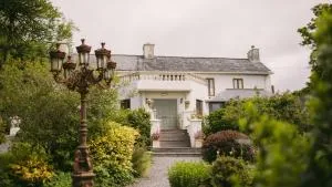 Mossie's - Lauragh Bridge