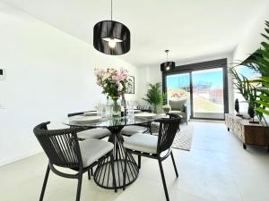 Majestic Apartment by the beach, Fuengirola
