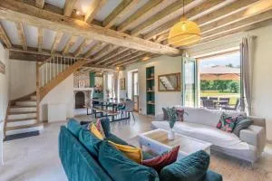 6 ch, 5 salle de bain, 25 minutes du Zoo de Beauval et Chambord, 12 pers - Rougeou