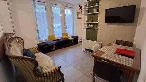Joli studio avec cour intérieure