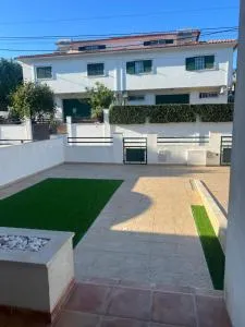 Casa tranquila em Lisboa - São João dos Montes