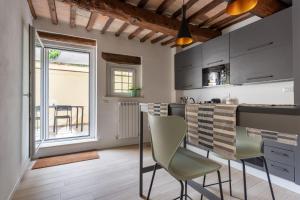 Fede Urban Flat - Posto auto e Metro - ItalyWeGo