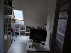 B&B / Chambres d'hotes un oasis de quietude belle chambre 22m2 : photos des chambres