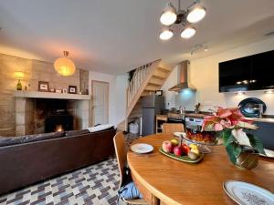 Near châteaux and charming villages